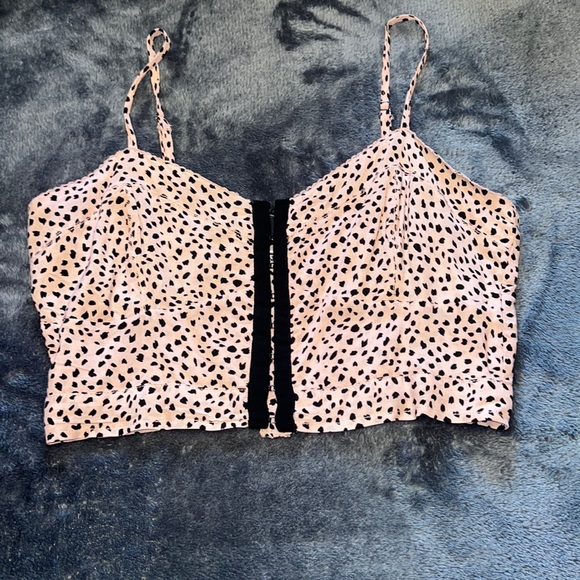 Size S Garage crop tank - Picture 2 of 3